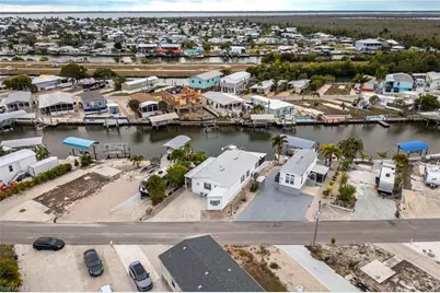 3811 Blueberry Ln, Saint James City, FL 33956 - Photo 43