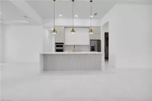 264 W Pine Valley Ln, Rotonda West, FL 33947 - Photo 15