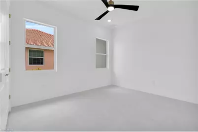 264 W Pine Valley Ln, Rotonda West, FL 33947 - Photo 21