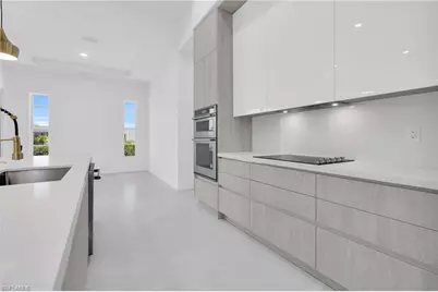 264 W Pine Valley Ln, Rotonda West, FL 33947 - Photo 29