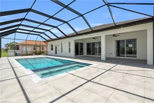 264 W Pine Valley Ln, Rotonda West, FL 33947 - Photo 31