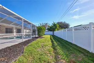 132 SE 19th Terrace, Cape Coral, FL 33990 - Photo 35