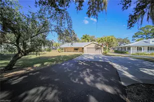 1250 Riverbend Dr, Labelle, FL 33935 - Photo 15