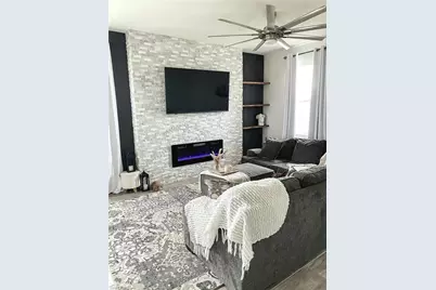 2415 NW 6th St, Cape Coral, FL 33993 - Photo 5