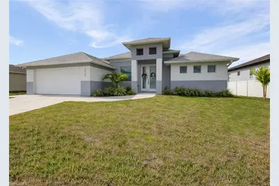 1922 NE 17th Pl, Cape Coral, FL 33909 - Photo 1