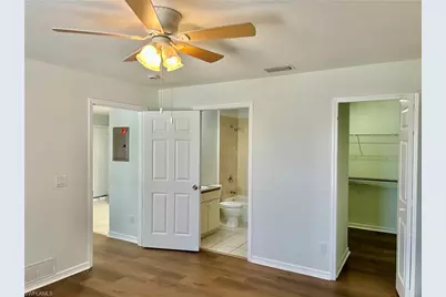 2936 SE Santa Barbara Pl #B, Cape Coral, FL 33904 - Photo 5