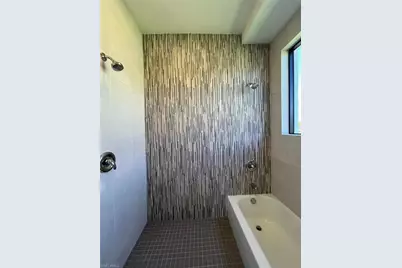 2716 NW 22nd St, Cape Coral, FL 33993 - Photo 21