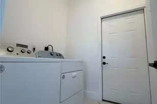 2716 NW 22nd St, Cape Coral, FL 33993 - Photo 17