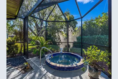 1522 SW 49th St, Cape Coral, FL 33914 - Photo 5