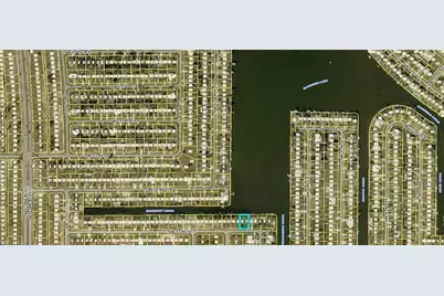 513 SW 13th St, Cape Coral, FL 33991 - Photo 1