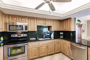 1304 Miramar St, Cape Coral, FL 33904 - Photo 5