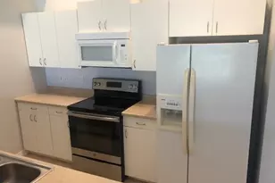 4122 SW 7th Pl, Cape Coral, FL 33914 - Photo 3