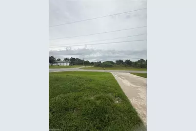 1106 Summa Blvd, Lehigh Acres, FL 33974 - Photo 33