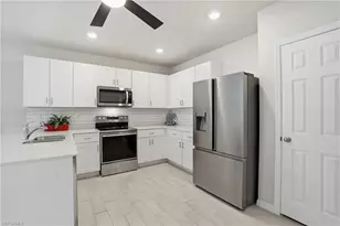 20684 Plumwood Loop, North Fort Myers, FL 33917 - Photo 11