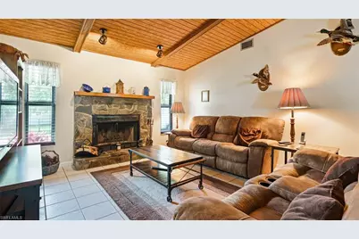 8150 Dosonte Ln, North Fort Myers, FL 33917 - Photo 13