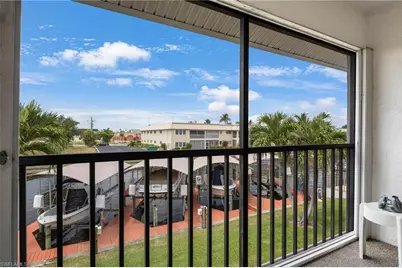 1016 SE 46th St #203, Cape Coral, FL 33904 - Photo 3