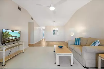 1016 SE 46th St #203, Cape Coral, FL 33904 - Photo 11