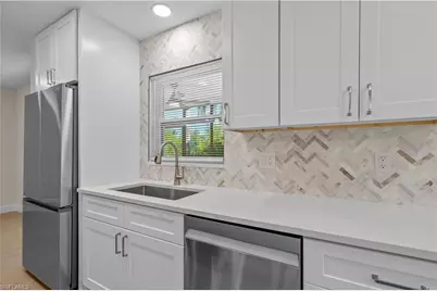 8256 Charter Club Cir #5, Fort Myers, FL 33919 - Photo 19