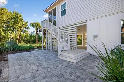 1160 Buttonwood Ln, Sanibel, FL 33957 - Photo 29
