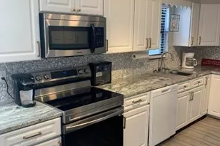 1925 Clifford St, Fort Myers, FL 33901 - Photo 15