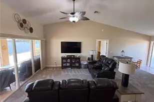 3011 SE 8th Pl, Cape Coral, FL 33904 - Photo 5