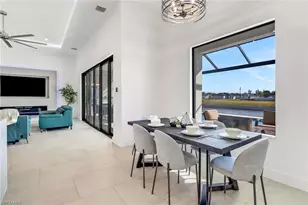 104 NE 6th St, Cape Coral, FL 33909 - Photo 15