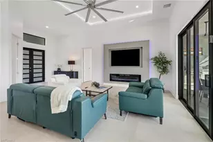 104 NE 6th St, Cape Coral, FL 33909 - Photo 11