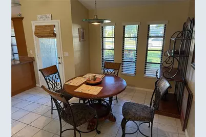 628 SW 35th St, Cape Coral, FL 33914 - Photo 5