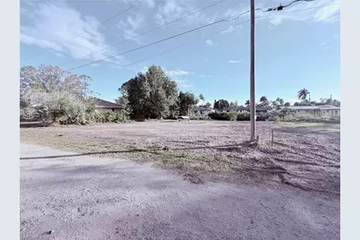 76 Gold Key Ct, North Fort Myers, FL 33917 - Photo 5