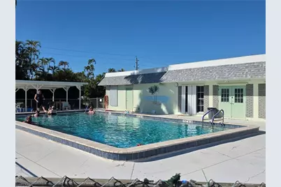 101 Oak Ln, Fort Myers, FL 33908 - Photo 3