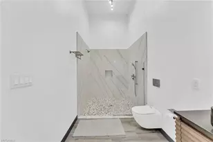 2405 SW 32nd St, Cape Coral, FL 33914 - Photo 27