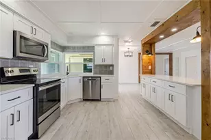 208 SE 43rd Terrace, Cape Coral, FL 33904 - Photo 7