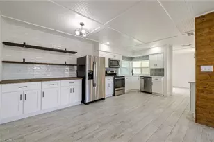 208 SE 43rd Terrace, Cape Coral, FL 33904 - Photo 9