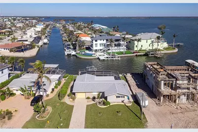 49 Fairview Blvd, Fort Myers Beach, FL 33931 - Photo 21