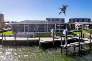 49 Fairview Blvd, Fort Myers Beach, FL 33931 - Photo 11