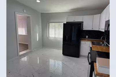2711 Elmwood St, Fort Myers, FL 33901 - Photo 13