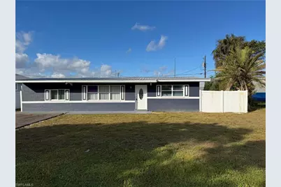 2711 Elmwood St, Fort Myers, FL 33901 - Photo 3