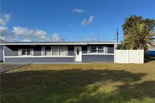 2711 Elmwood St, Fort Myers, FL 33901 - Photo 3