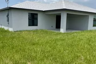 528 NW 7th Terrace, Cape Coral, FL 33993 - Photo 15