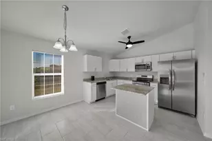 1106 NE 11th Ave, Cape Coral, FL 33909 - Photo 7