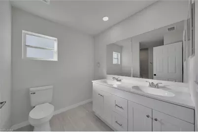 1106 NE 11th Ave, Cape Coral, FL 33909 - Photo 15