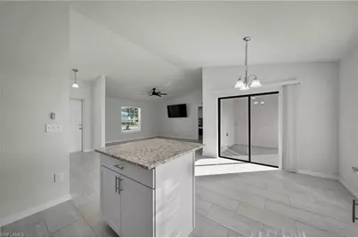 1106 NE 11th Ave, Cape Coral, FL 33909 - Photo 9