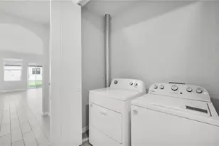 1327 SE 16th Pl, Cape Coral, FL 33990 - Photo 21