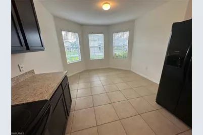 3488 Acapulco Cir, Cape Coral, FL 33909 - Photo 3