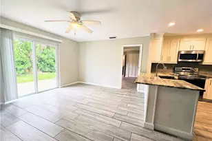 523 SE 24th Ave, Cape Coral, FL 33990 - Photo 9