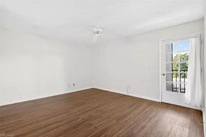 3150 Shorewood Ln #202, Fort Myers, FL 33907 - Photo 13