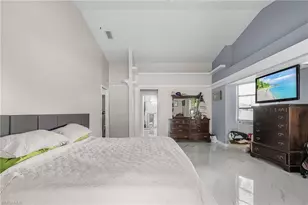 211 SW 47th St, Cape Coral, FL 33914 - Photo 13