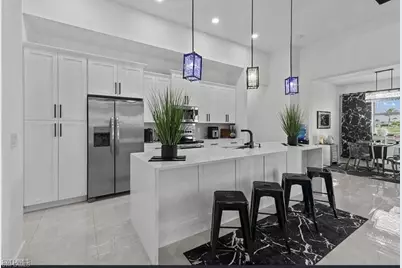 907 NE 13th Pl, Cape Coral, FL 33909 - Photo 3