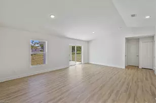 1711 NW 10th Ave, Cape Coral, FL 33993 - Photo 11