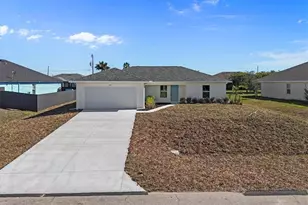 1711 NW 10th Ave, Cape Coral, FL 33993 - Photo 3